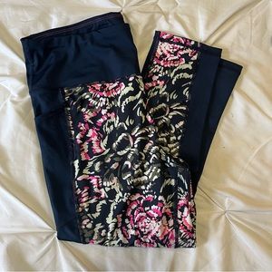 LuLaRoe FEARLESS Crop Fitness Leggings